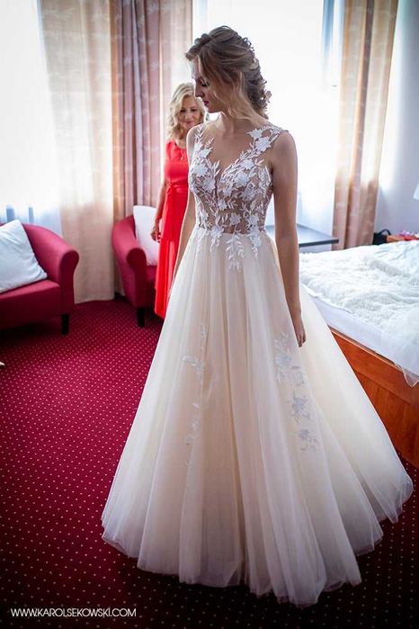 Suknia ślubna tiulowa z koronką + WELON GRATIS