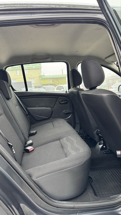 Dacia Sandero StapWay Дача СтепВей 2010 р 1,6 бенз 5 МКПП НЕ ФАРБОВАНА