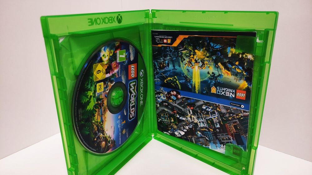 LEGO World Xbox One dla dzieci