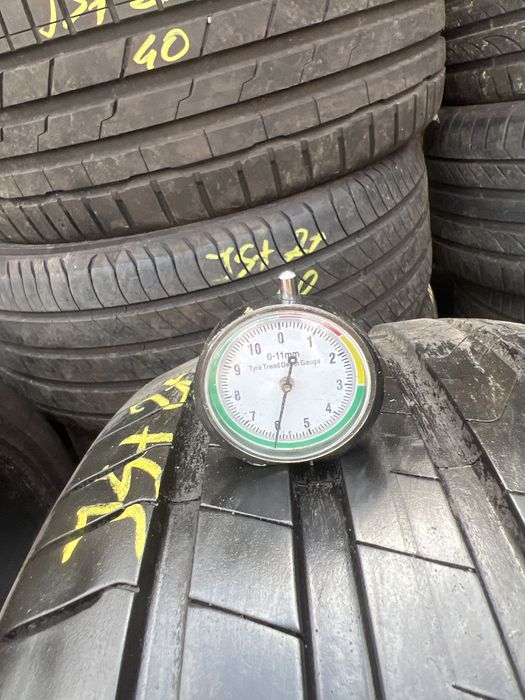 *Opona pirelli 255/45/19 pojedynka