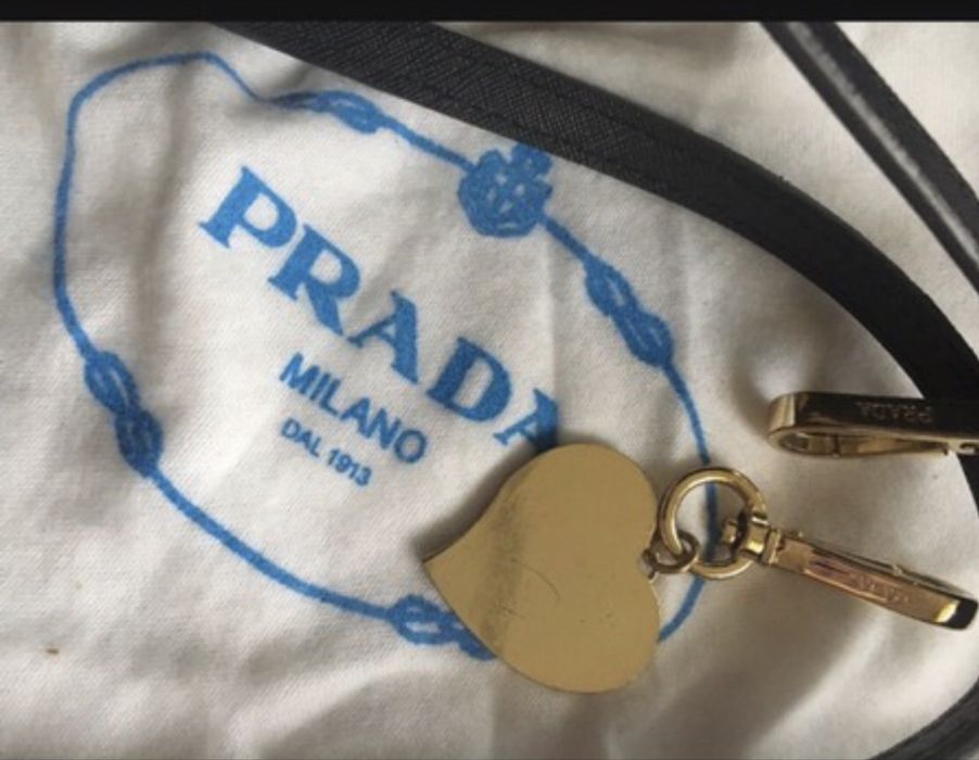 Prada brelok breloczek zawieszka do kluczy torebki