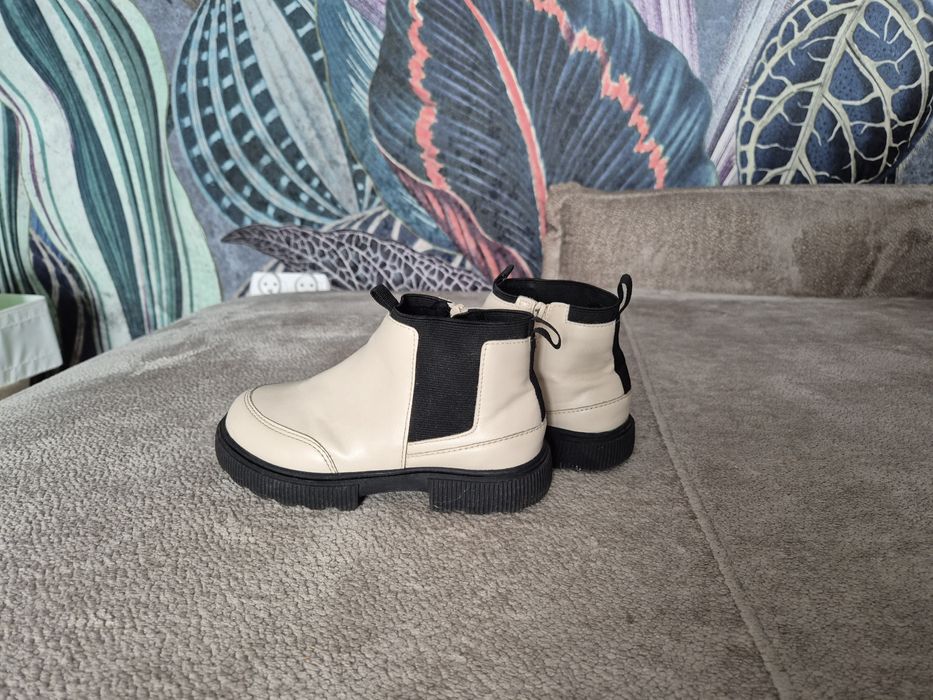 Buciki dla dziewczynki stylowe Zara r. 28
