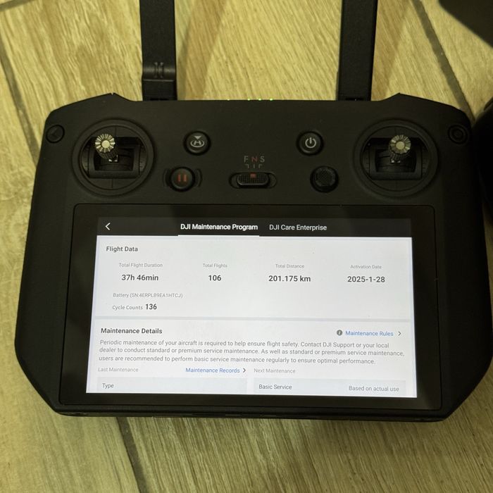 Dji mavic 3t повний комплект, ідеал