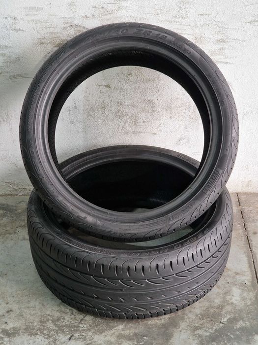 2 Pneus PIRELLI Semi Novos 225/40R18