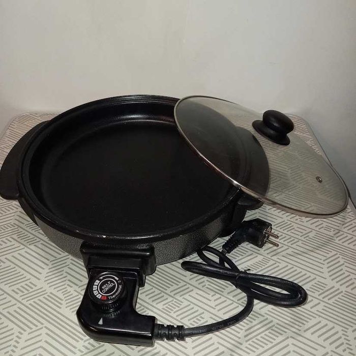 Sertã Italiana útil para pizzas e muito mais, nova