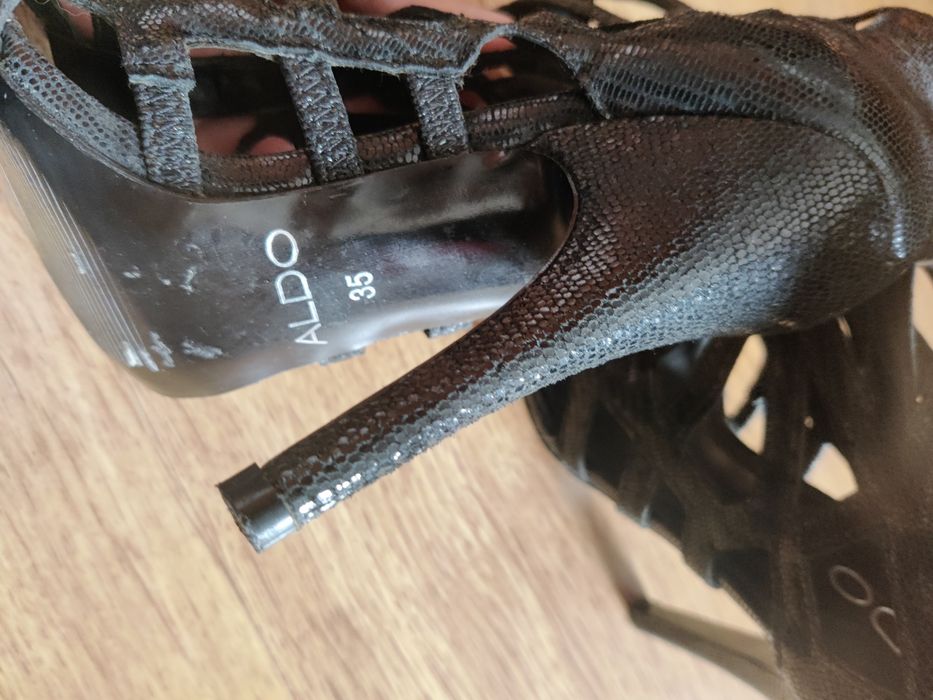 Sandália botim Aldo stiletto