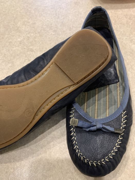 Buty mokasyny baletki Tommy Hilfiger 37 granatowe