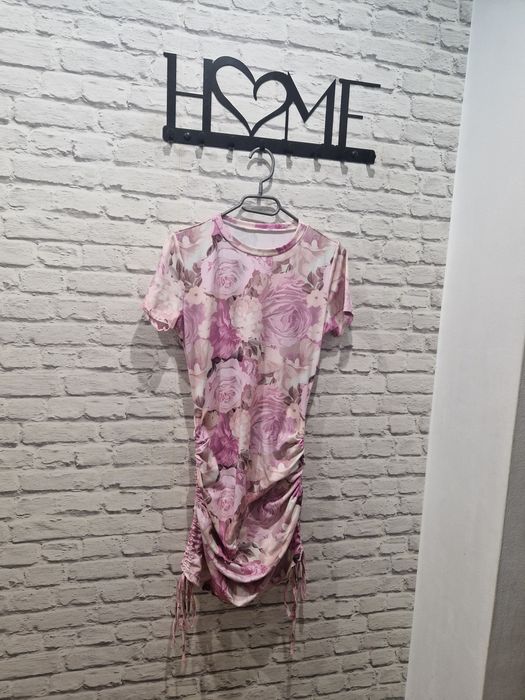 Sukienka regulacja nowa