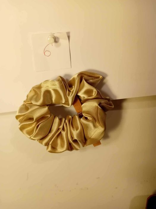 Scrunchies, Ręcznie szyte 2