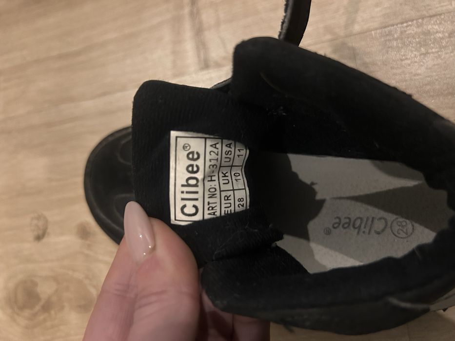 Кросівки на хлопчика