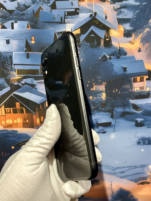 Apple iPhone XR 64Gb Black