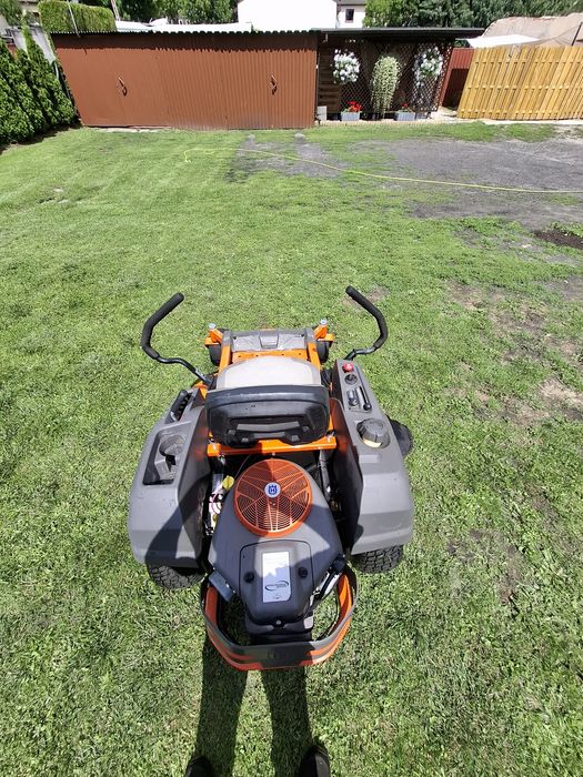 Husqvarna Z242F 2020r