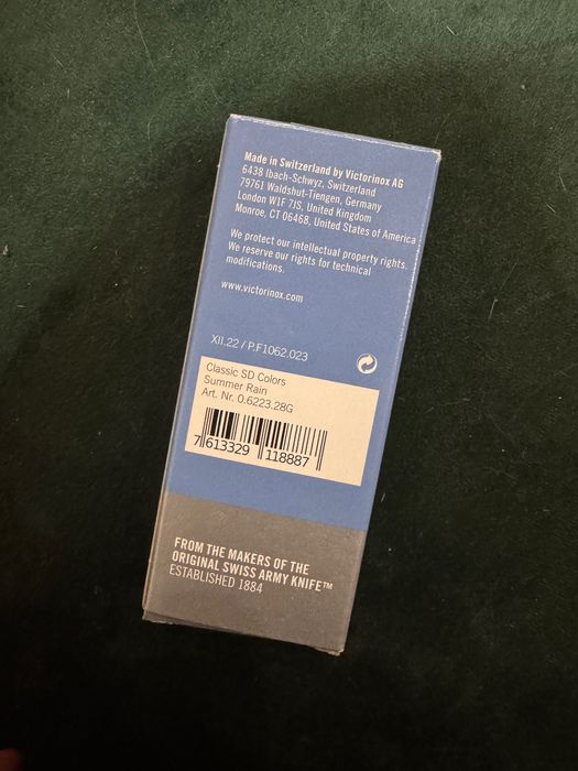 Canivete suíço azul claro