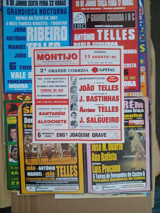 Cartazes de touradas