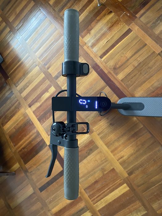Електросамокат Xiaomi Mi Electric Scooter 1s Black