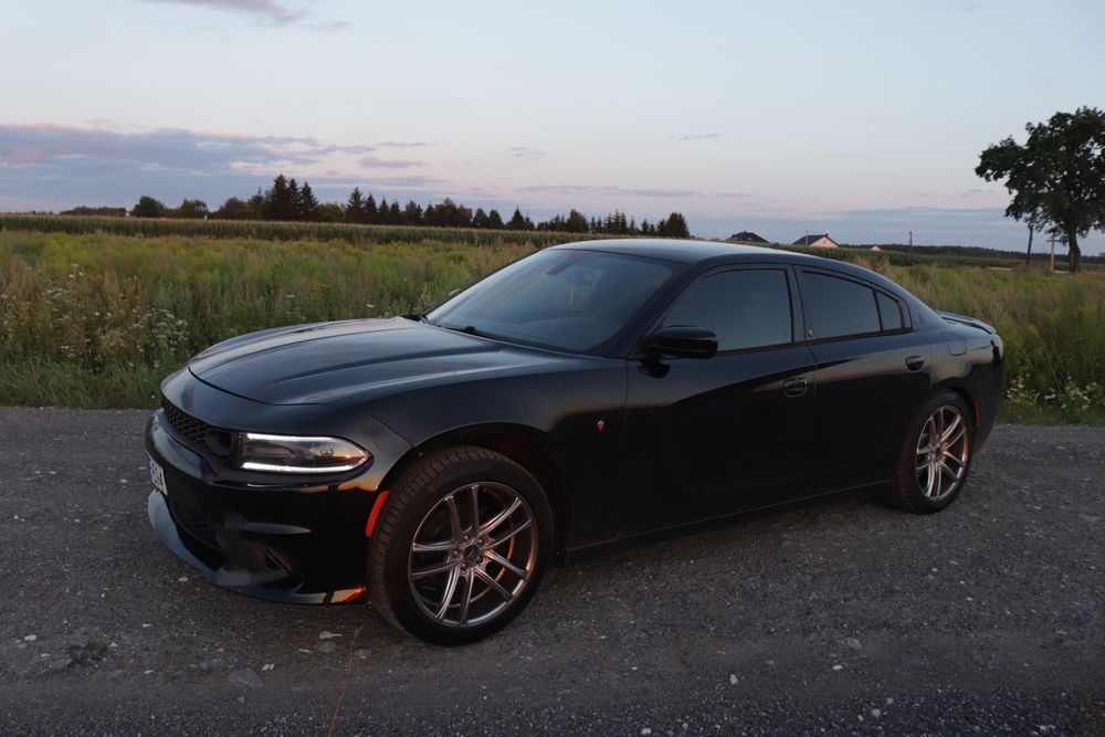 Sprzedam Dodge charger 2015 3,6 lpg