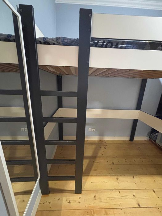 Cama Alta IKEA MÖRRUM - perfeita para aproveitamento de espaço