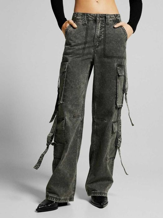 ДBershka multi-pocket cargo jeans. Штани джинси карго Бершка