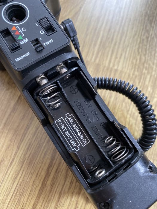 Lampa fotograficzna UNOMAT na aparat