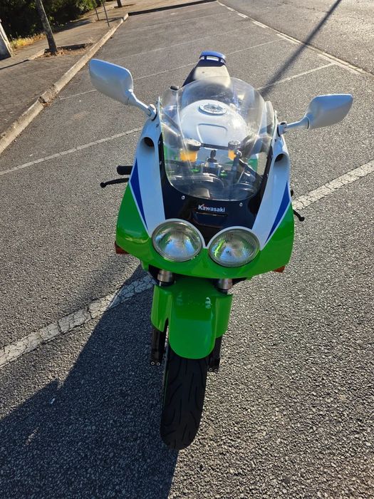 Kawasaki ZXR