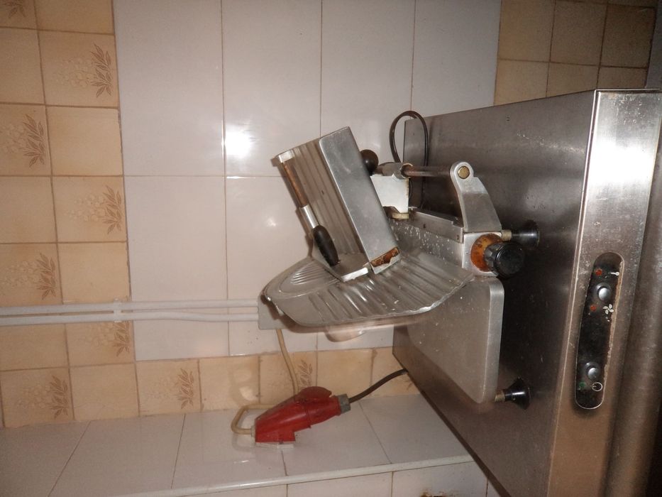 Fiambreira industrial em alumínio