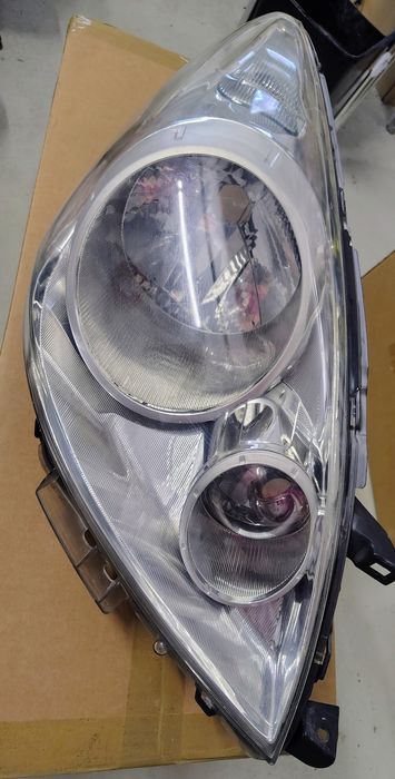 Nissan note zestaw lamp przednich e11 09-13