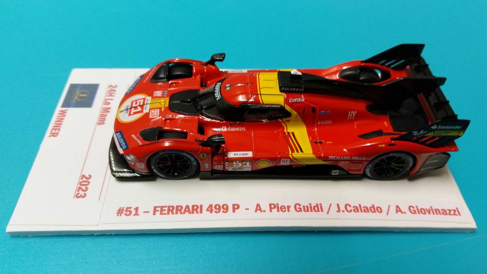 Ferrari 499P HyperCar #51 - Winner 24h Le Mans 2023: Miniatura Bburago  escala 1/43