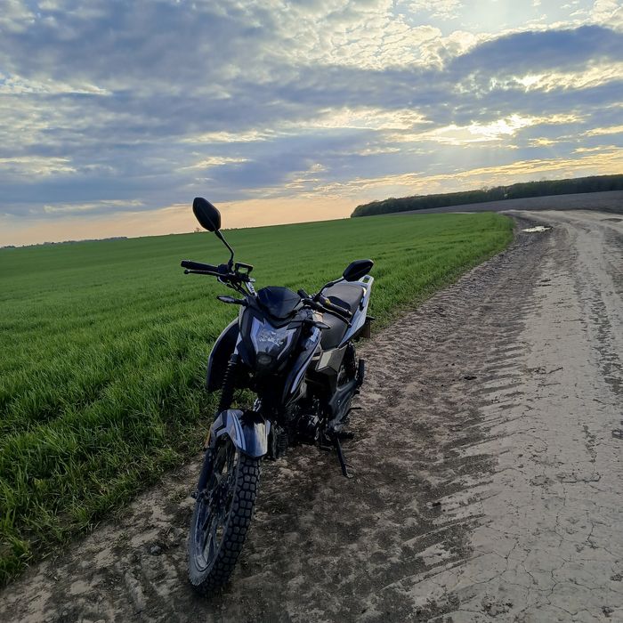 Musstang  MT 150
