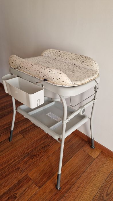 Banheira e Muda Fraldas Chicco Cuddle & Bubble