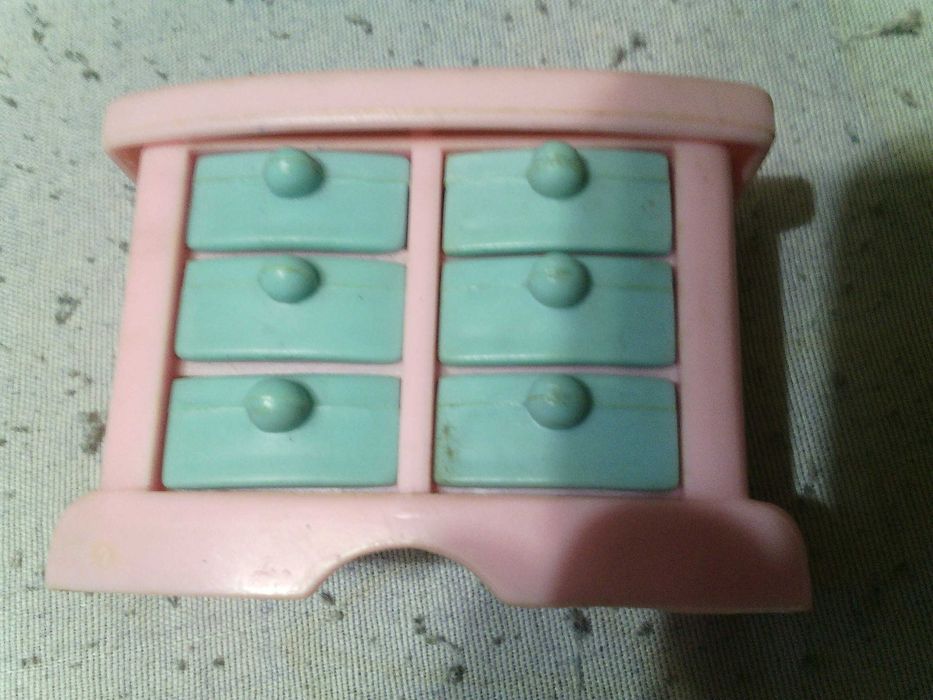 Мебель для кукол.