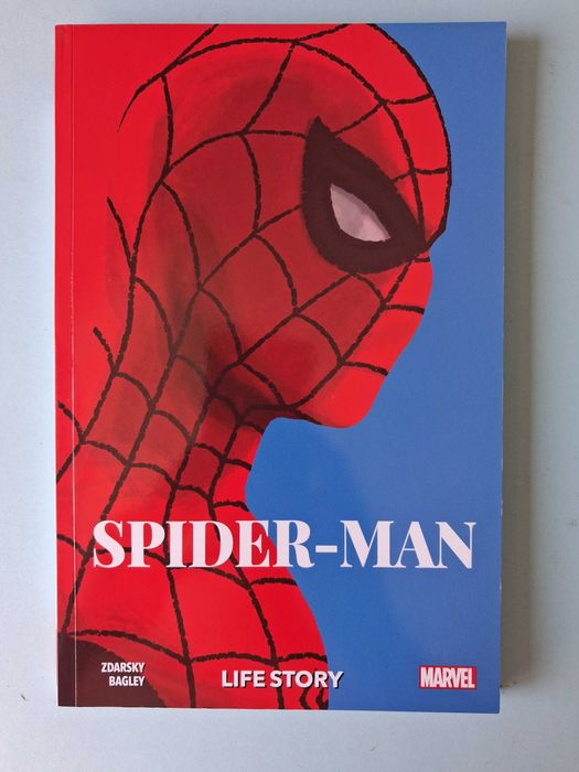 Vários TPBs da MARVEL e DC, em inglês e espanhol . Ver texto e fotos.