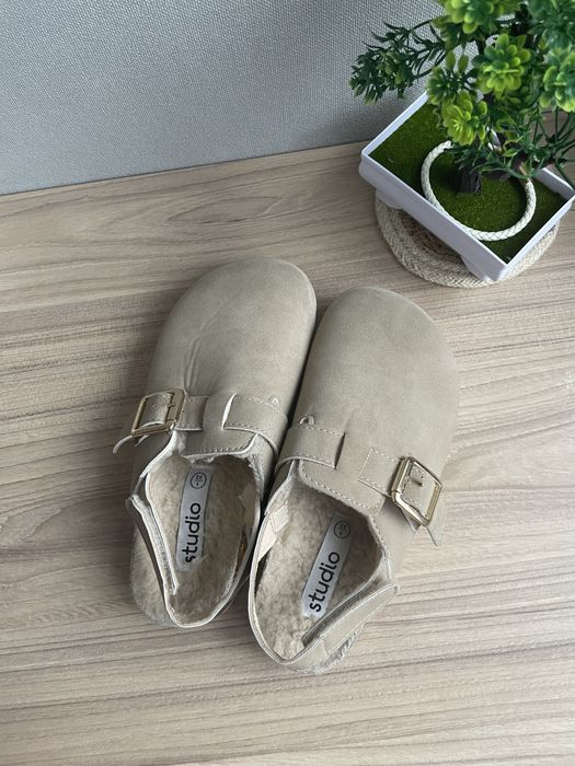 Замшеві сабо,сандалі,клоги 33р.