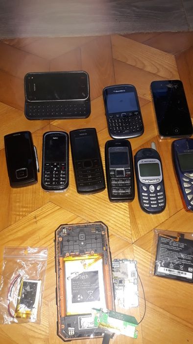Telefony cały zestaw