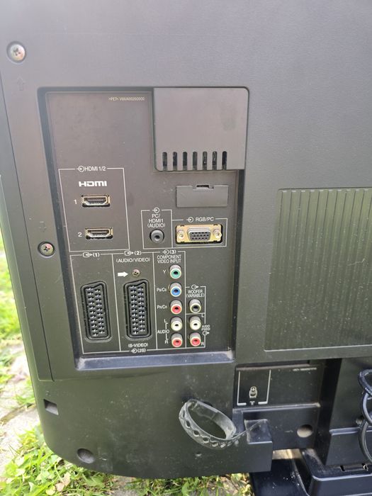 Telewizor Toshiba 32XV550P z pilotem