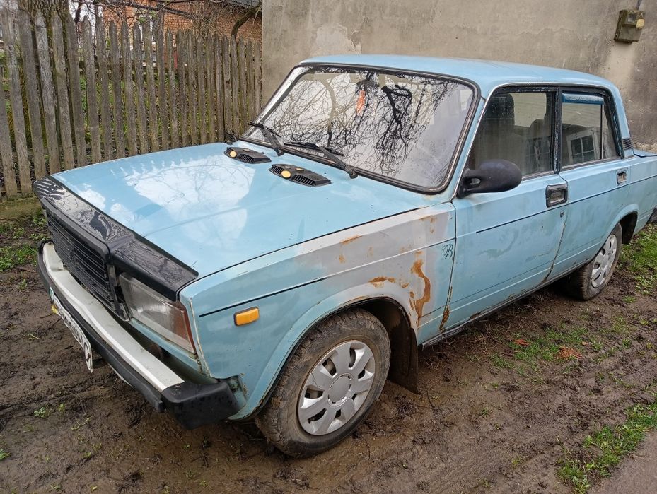 Продам ваз 2107 на ходу