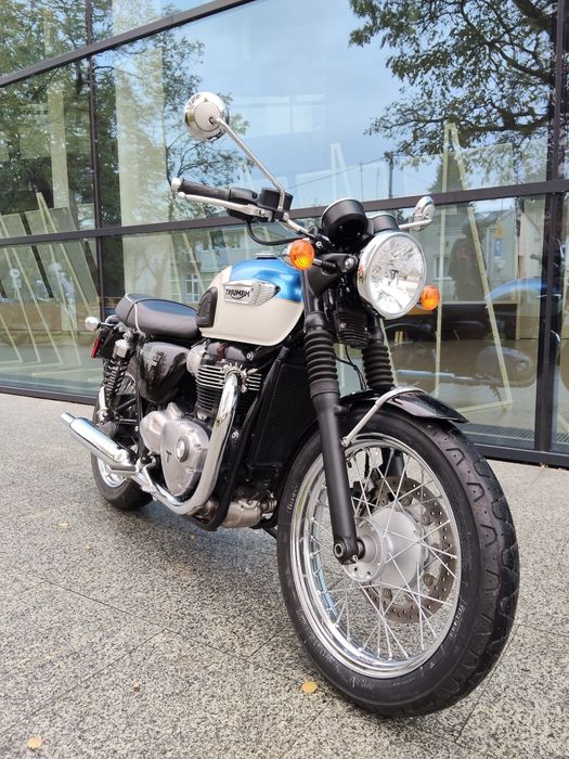 Triumph Bonneville T100