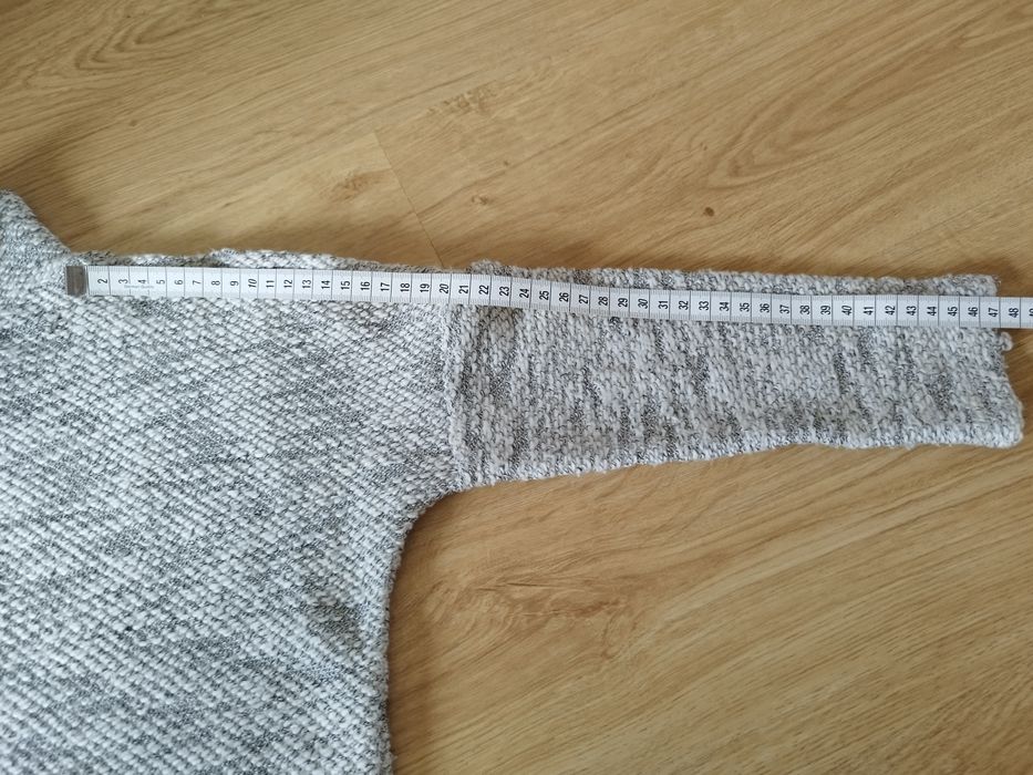 Swetr 122 128 cm 7 / 8 lat