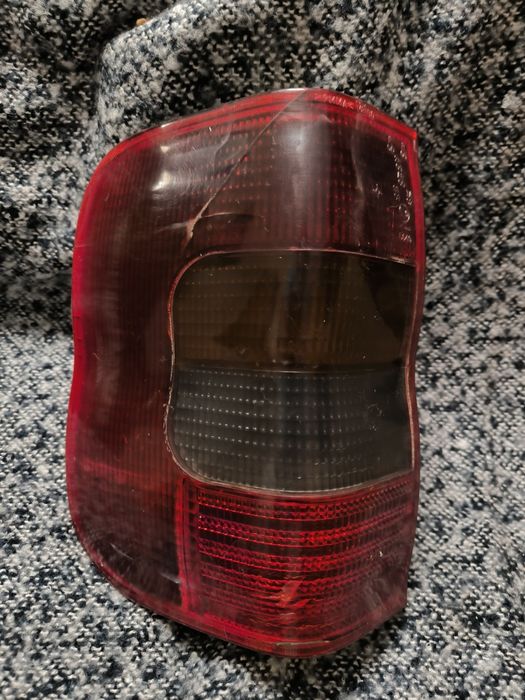 Opel Combo B - Faróis Traseiros