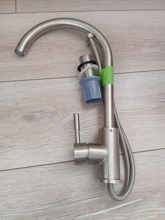 Продам нові змішувачі  для кухні і вани deante