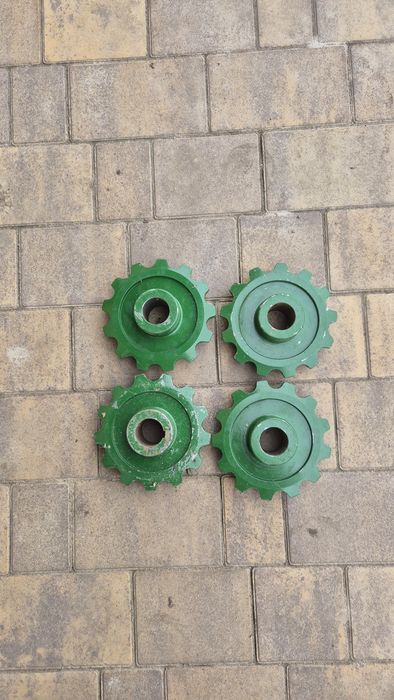 Зірочки  похилої камери 211515/211514 John Deere z-13, d-40