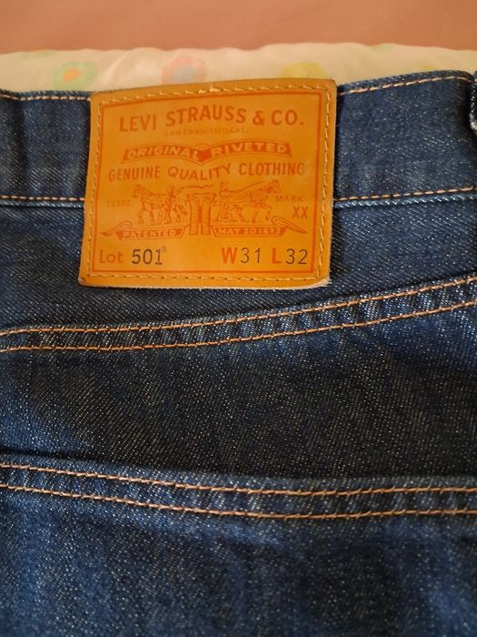 Calças da Levi Strauss