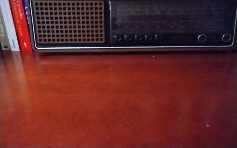 Radio antigo Grundig