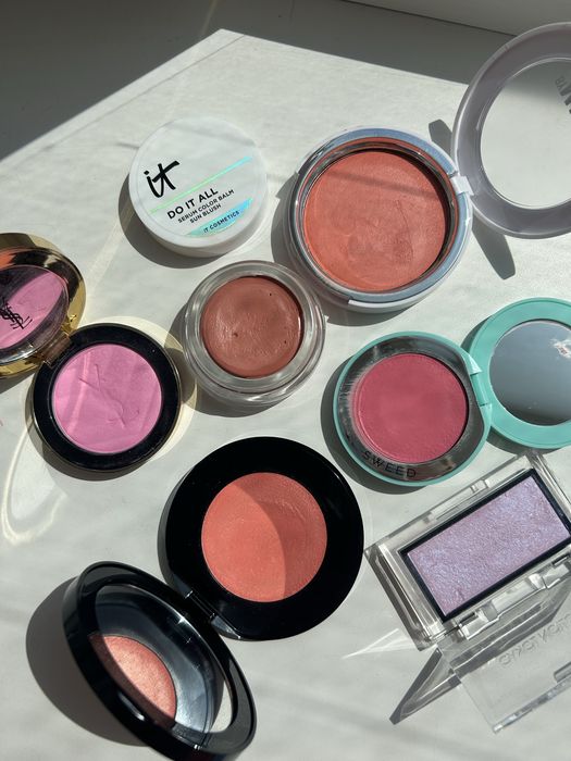 Тіні Dior, Charlotte Tilbury, Rhode