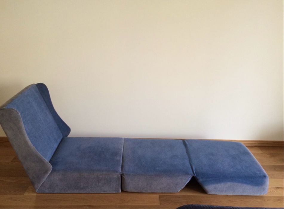 Sofa Cambalhota azul