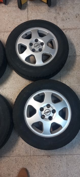Jantes Opel Zafira C/Pneus e Centros