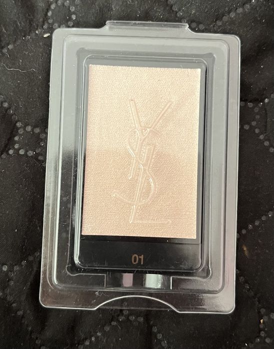 YSL All Hours rozswietlacz 01 (wklad)