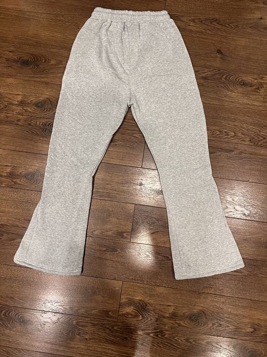 flared pants сірі