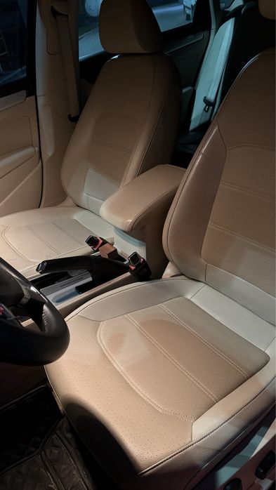 Volkswagen Passat B7 SE 2.5 бензин