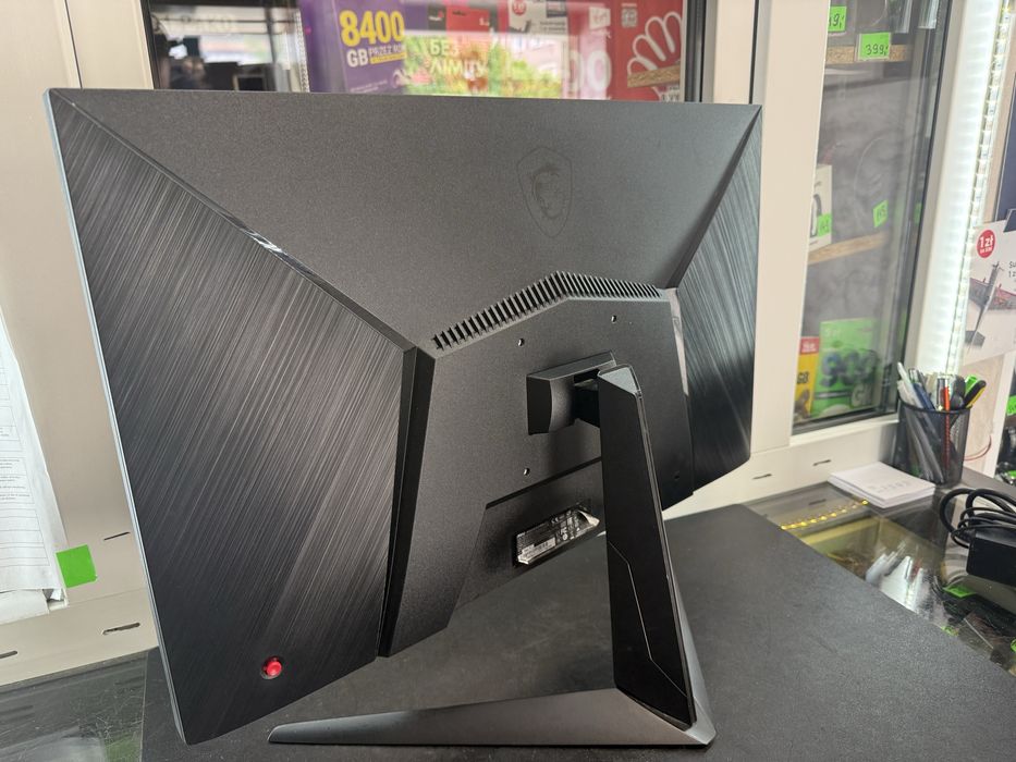 Monitor gamingowy MSI G271, bdb stan, 144Hz