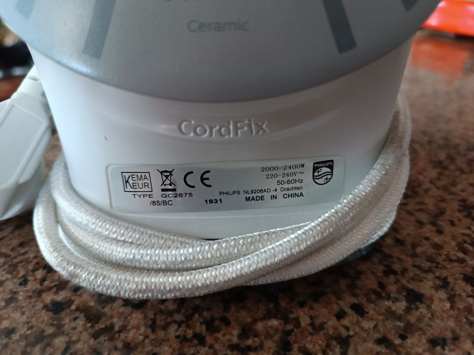 Ferro de engomar Philips Ceramic 2400W